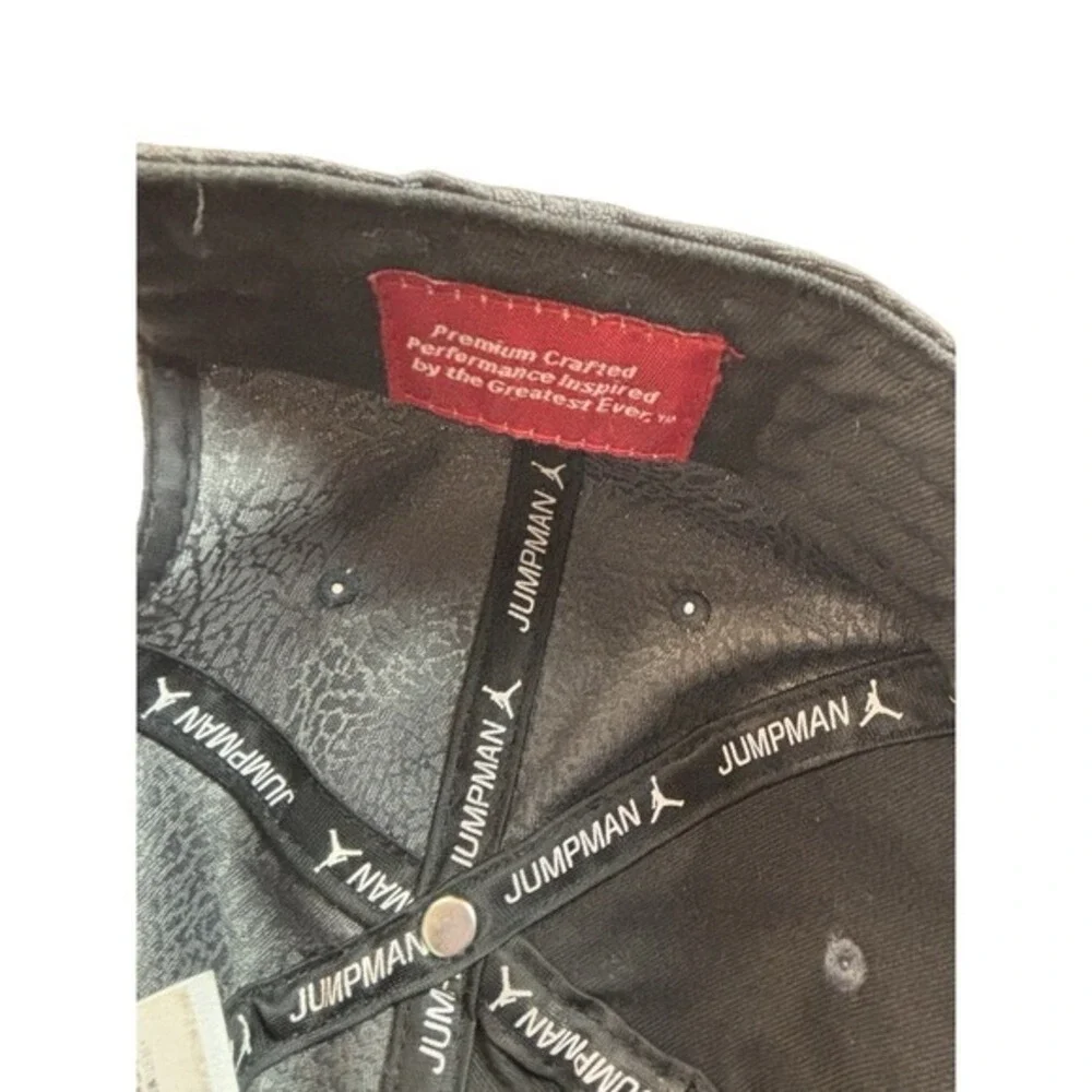 Jordan Elephant Print‎ Snapback Hat Charcoal Black Metallic Jumpman Youth